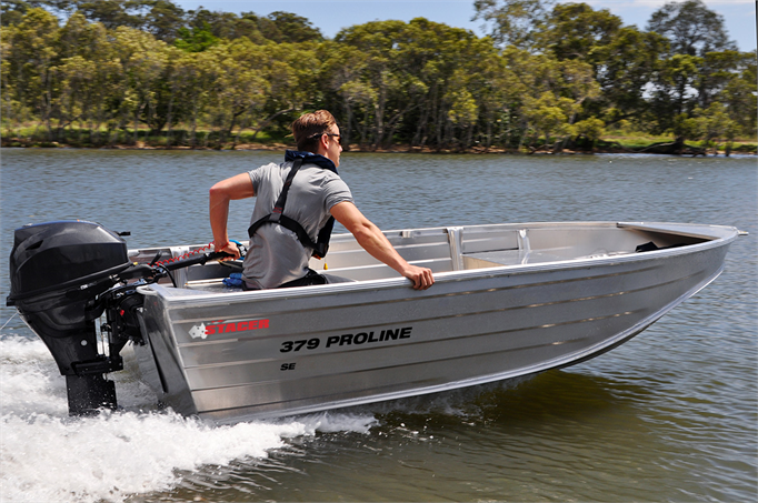 379 Proline SE_Lifestyle 1